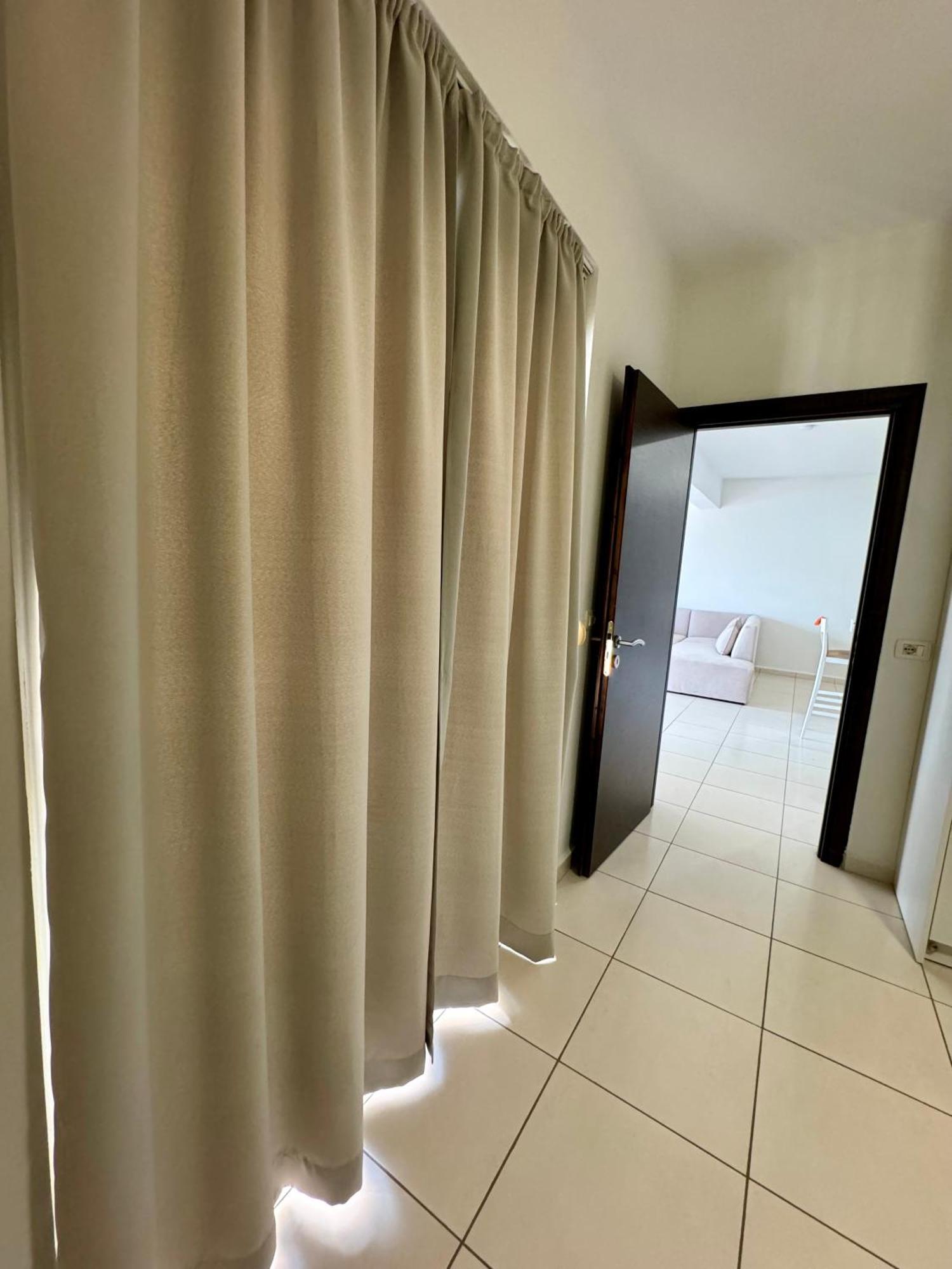 Belaire Luxury Apartment Sarandë Esterno foto