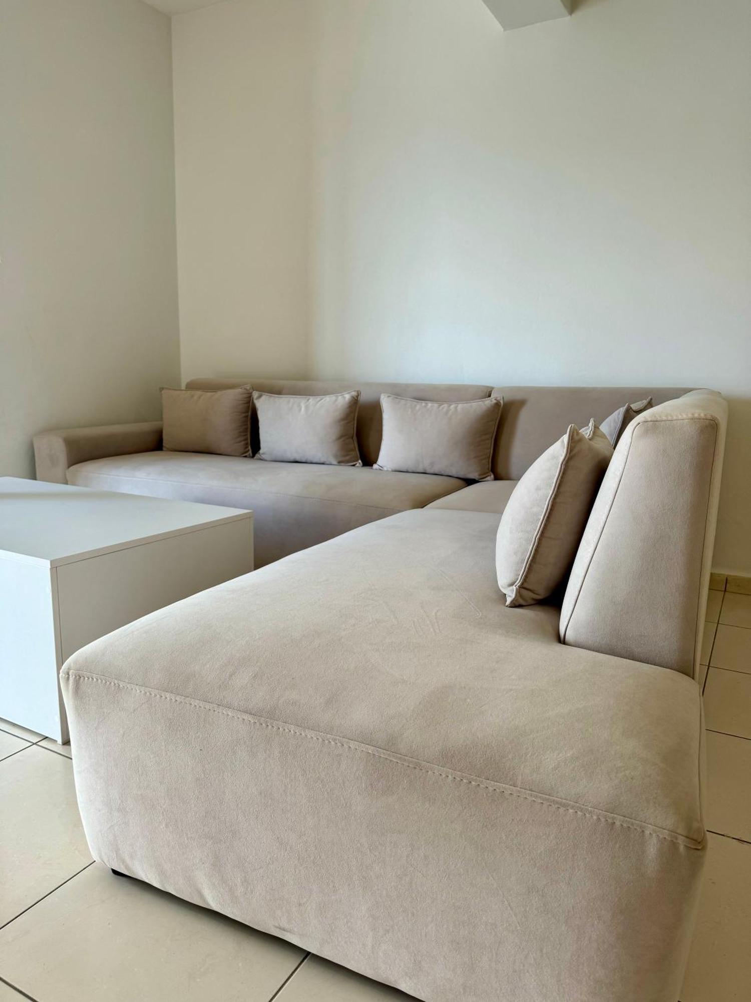 Belaire Luxury Apartment Sarandë Esterno foto