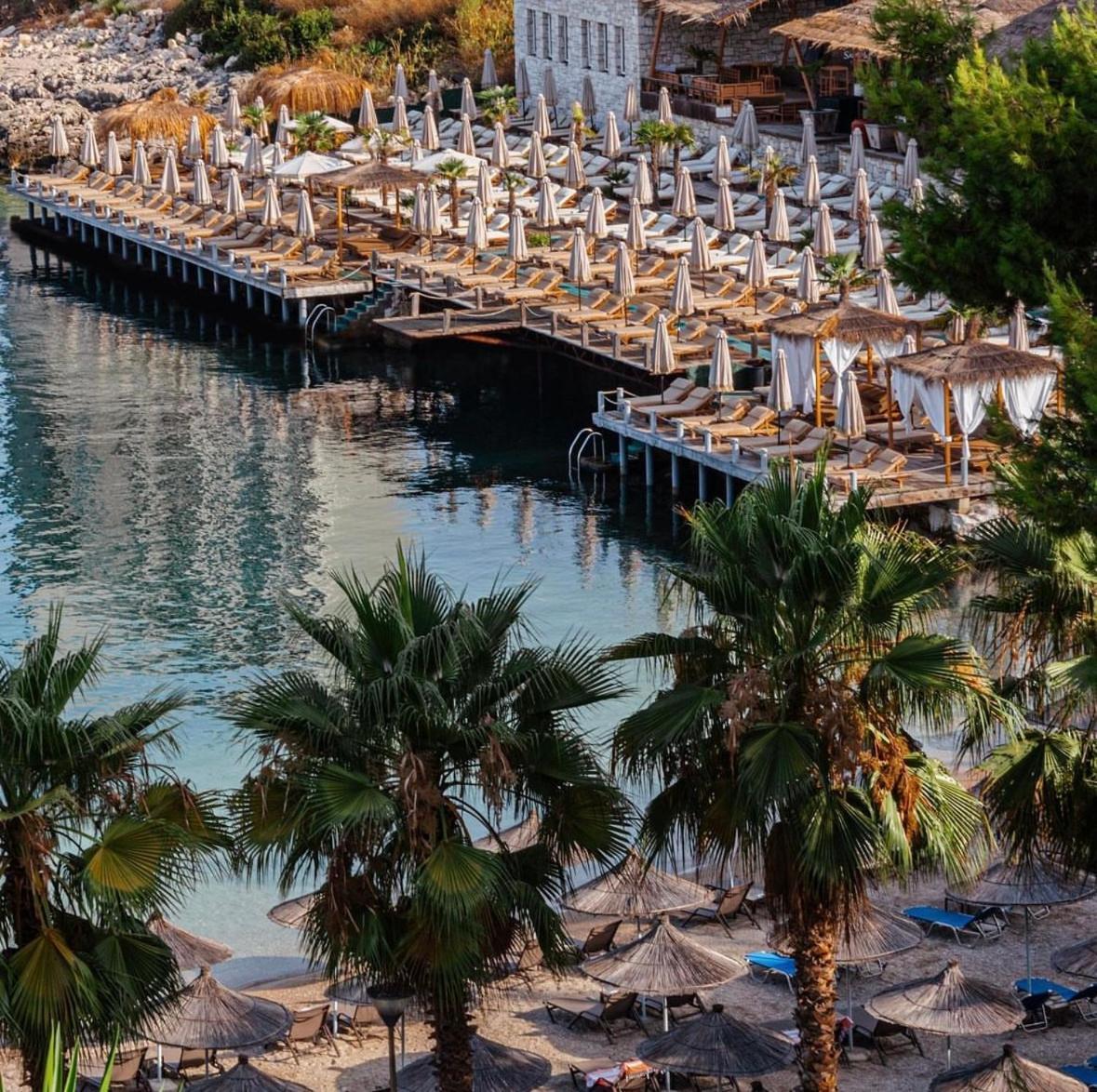 Belaire Luxury Apartment Sarandë Esterno foto